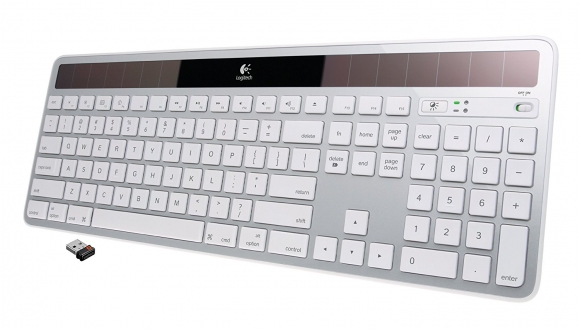 Logitech K750 Wireless Solar Keyboard for Mac — Solar Recharging Mac-Friendly Keyboard, 2.4GHz Wireless - Silver
