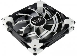 AeroCool DS-120mm White Dual layered blades with Noise Reduction