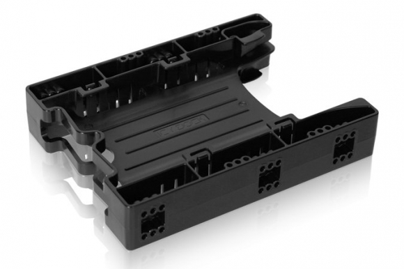 ICY DOCK EZ-Fit Lite 2x2.5" to 3.5" Drive Bay SATA/IDE Mounting Kit